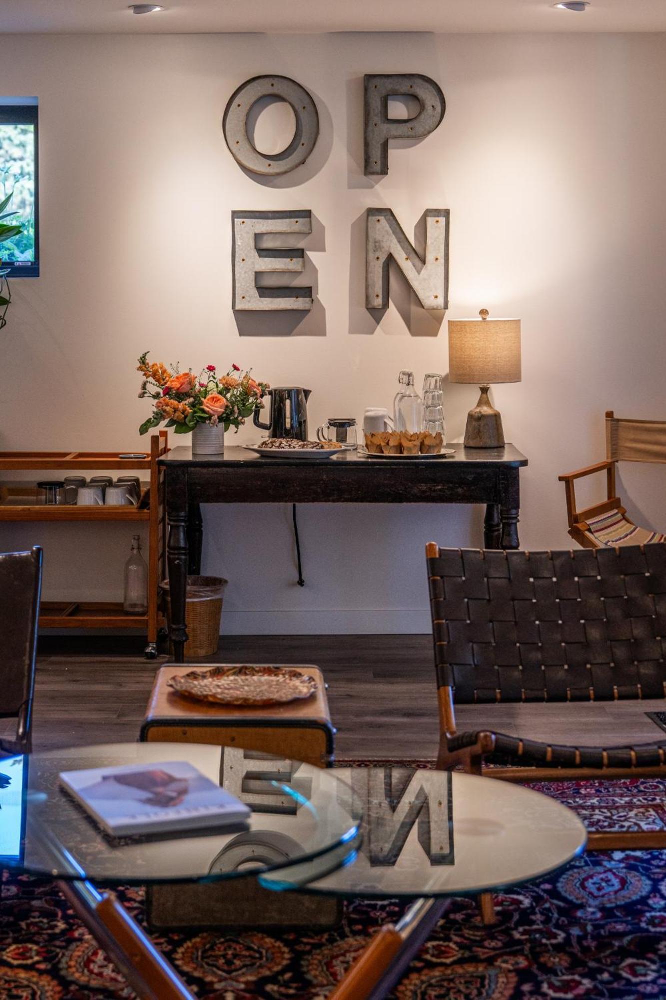 The Kent Motel Niagara-on-the-Lake Extérieur photo